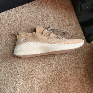Timberland Sneakers size 9.5 Brand new
